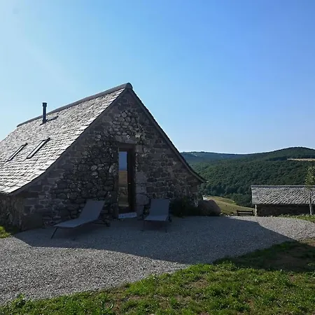 Buron De Leon, En Plein Coeur De L Aubrac 펜션 라귀올르
