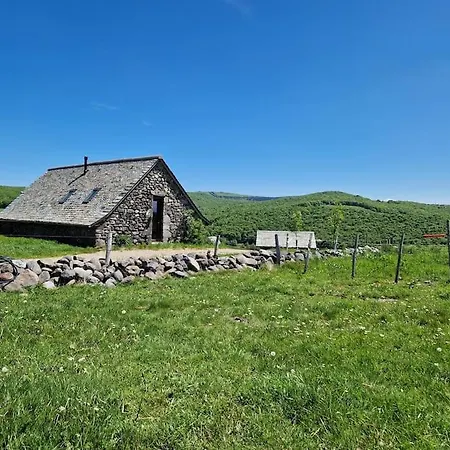 Buron De Leon, En Plein Coeur De L Aubrac