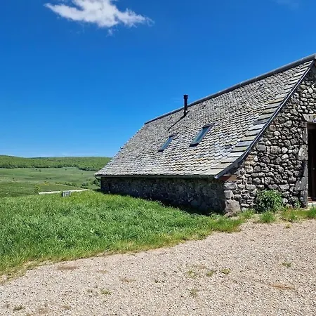 펜션 Buron De Leon, En Plein Coeur De L Aubrac 라귀올르