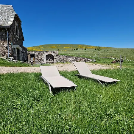 Buron De Léon, En Plein Cœur De L Aubrac